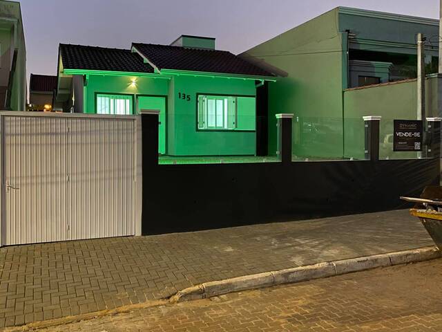 Casa para Venda em Sapucaia do Sul - 2