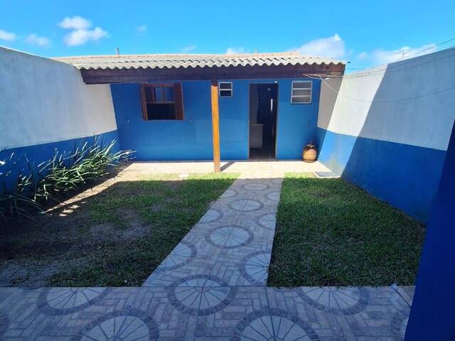 #185 - Casa para Venda em Cidreira - RS - 2