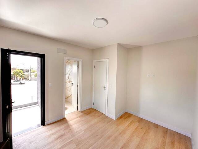 Casa para Venda em Sapucaia do Sul - 4