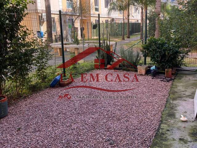  em  - 